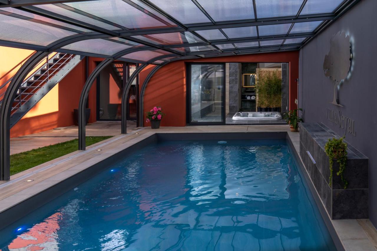 Villa Seyal - Avec Piscine - Jacuzzi - Sauna & Climatisation Льо Ман Екстериор снимка